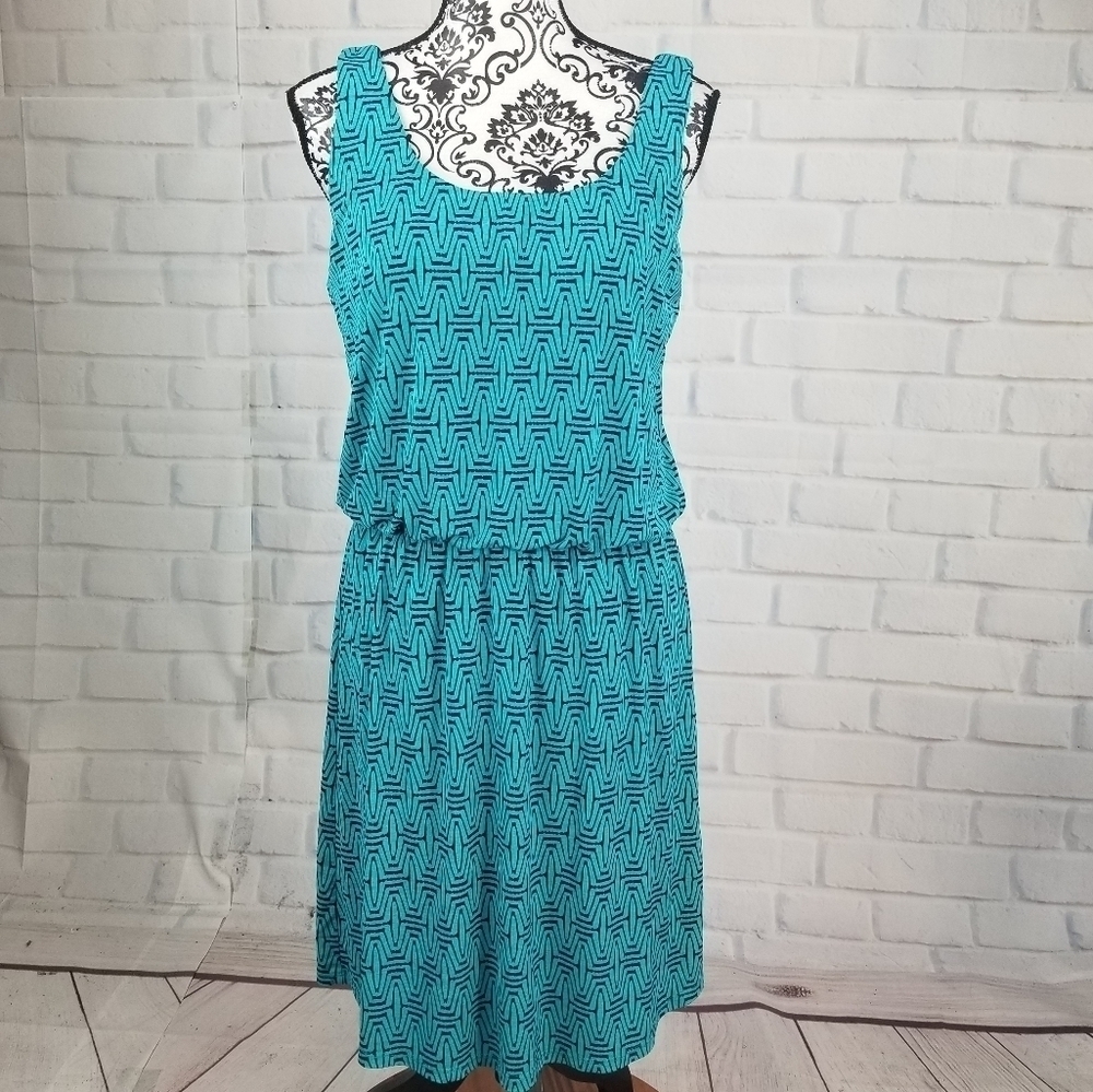 Market & Spruce sz L stretch knit geo print dress